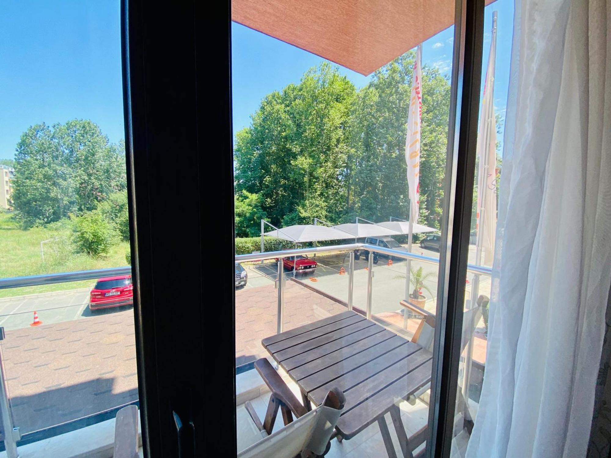 Bratanov Summer Apartment Sunny Beach Oda fotoğraf