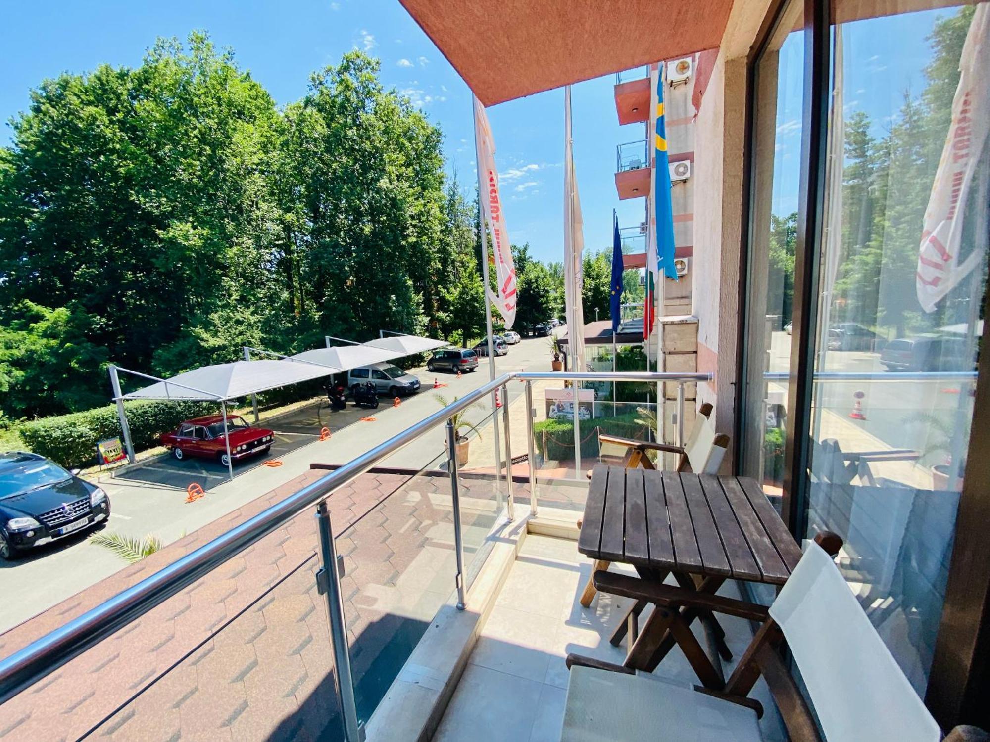 Bratanov Summer Apartment Sunny Beach Oda fotoğraf